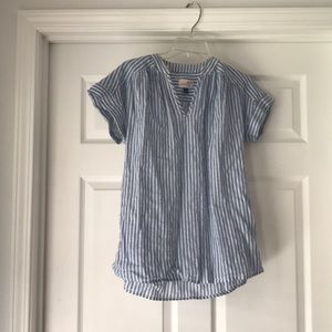 Universal Thread Shirt